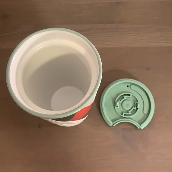 🆕 Starbucks Geometric Print Ceramic To Go Mug with Plastic Lid - Picture 7 of 8